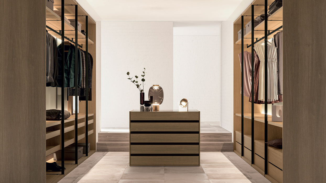 WALK-IN CLOSET SYSTEM